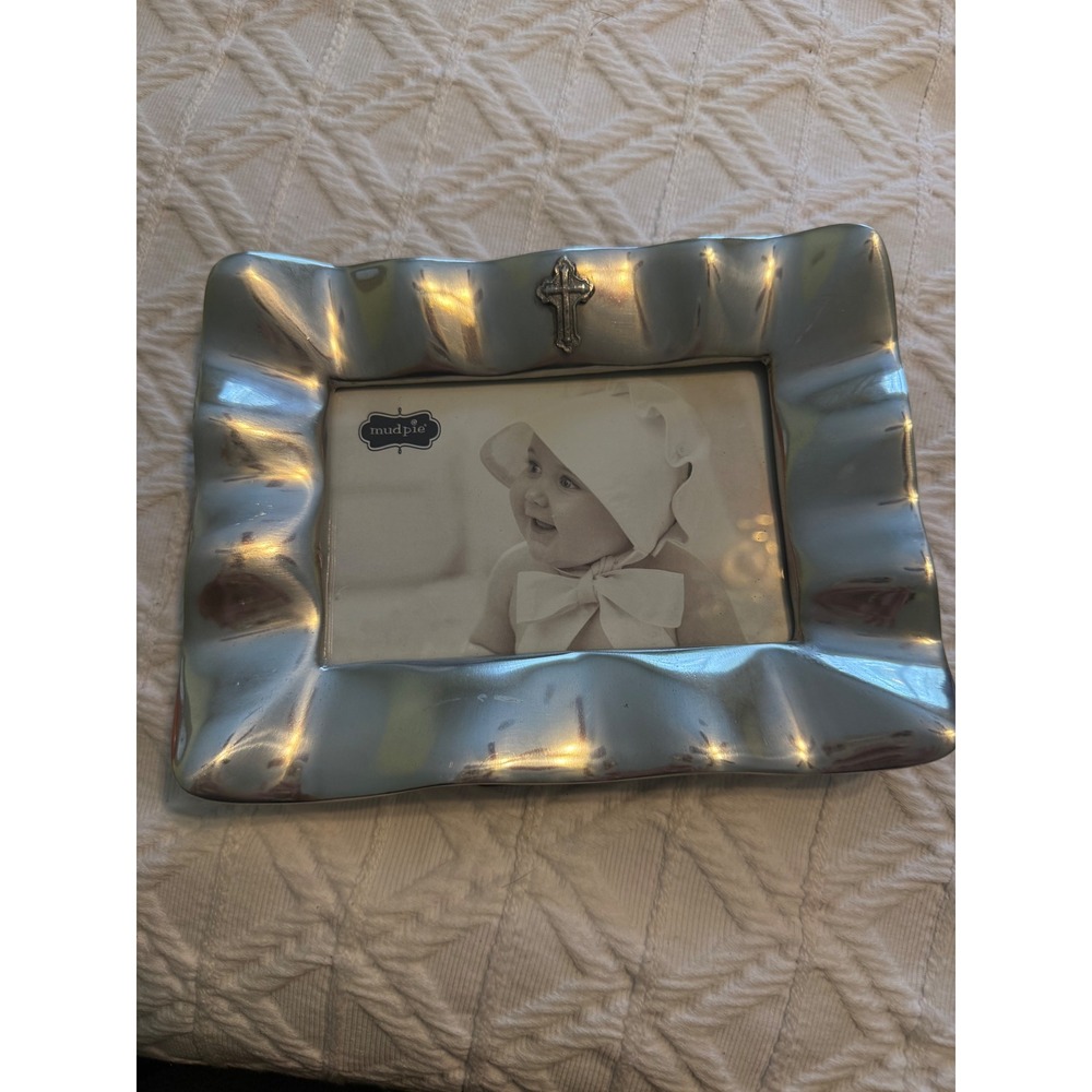 Mud Pie Silver Ruffled Rectangle Picture Frame with Cross 2042068